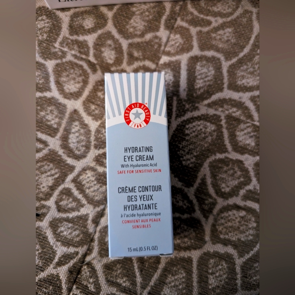 First aid beauty hydration eye cream